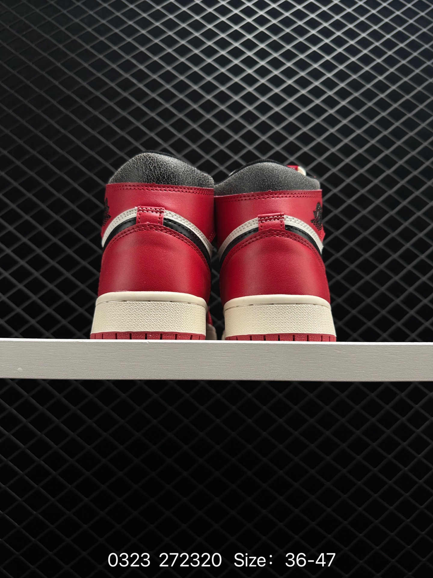 NIKE AIR JORDAN 1 MID AJ1